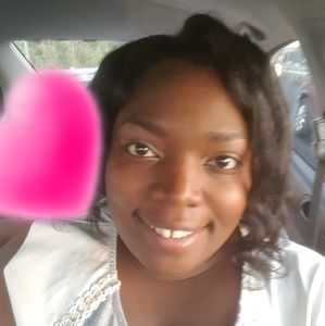 Meet your Posher, Ebony